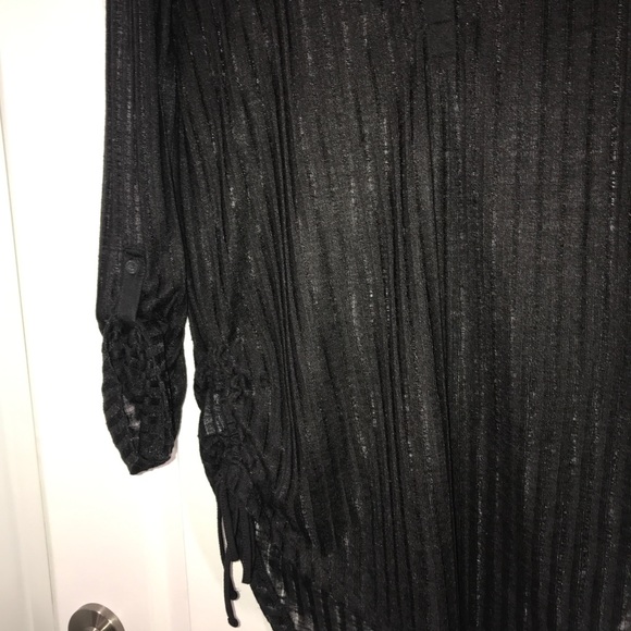 Billabong Ribbed See-Through Hooded 3/4 Sleeve Top - Picture 2 of 7